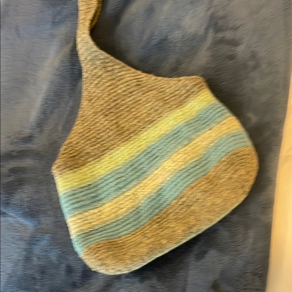 Striped olive green and Blue wool Woven Shoulder Bag handmade - Picture 5 of 8